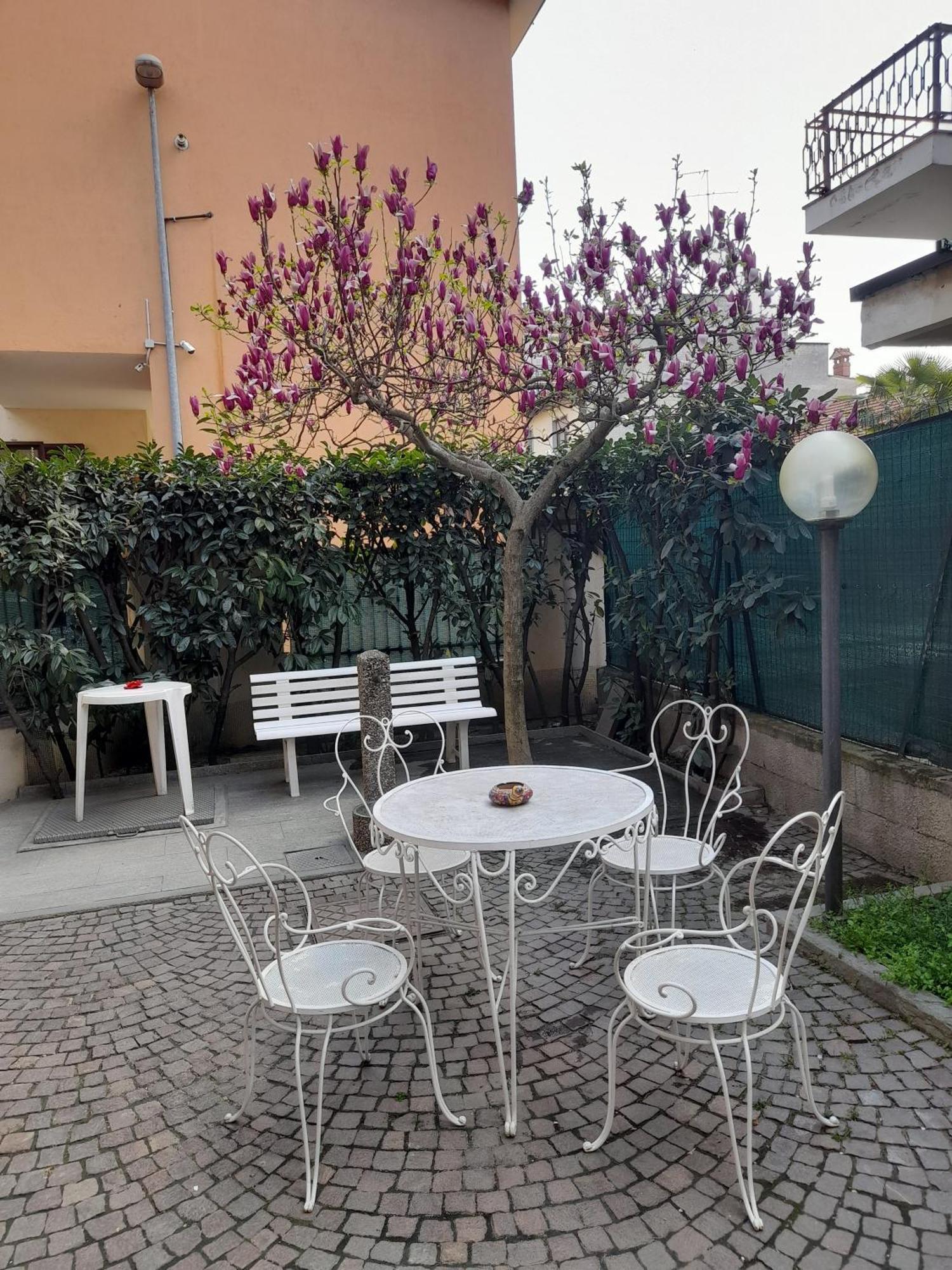 Casa Magnolia, Tranquilla E Centrale Apartment Nichelino Exterior foto